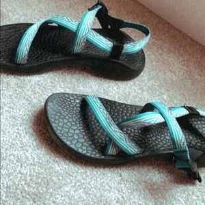 Cloud chacos, blue and white print